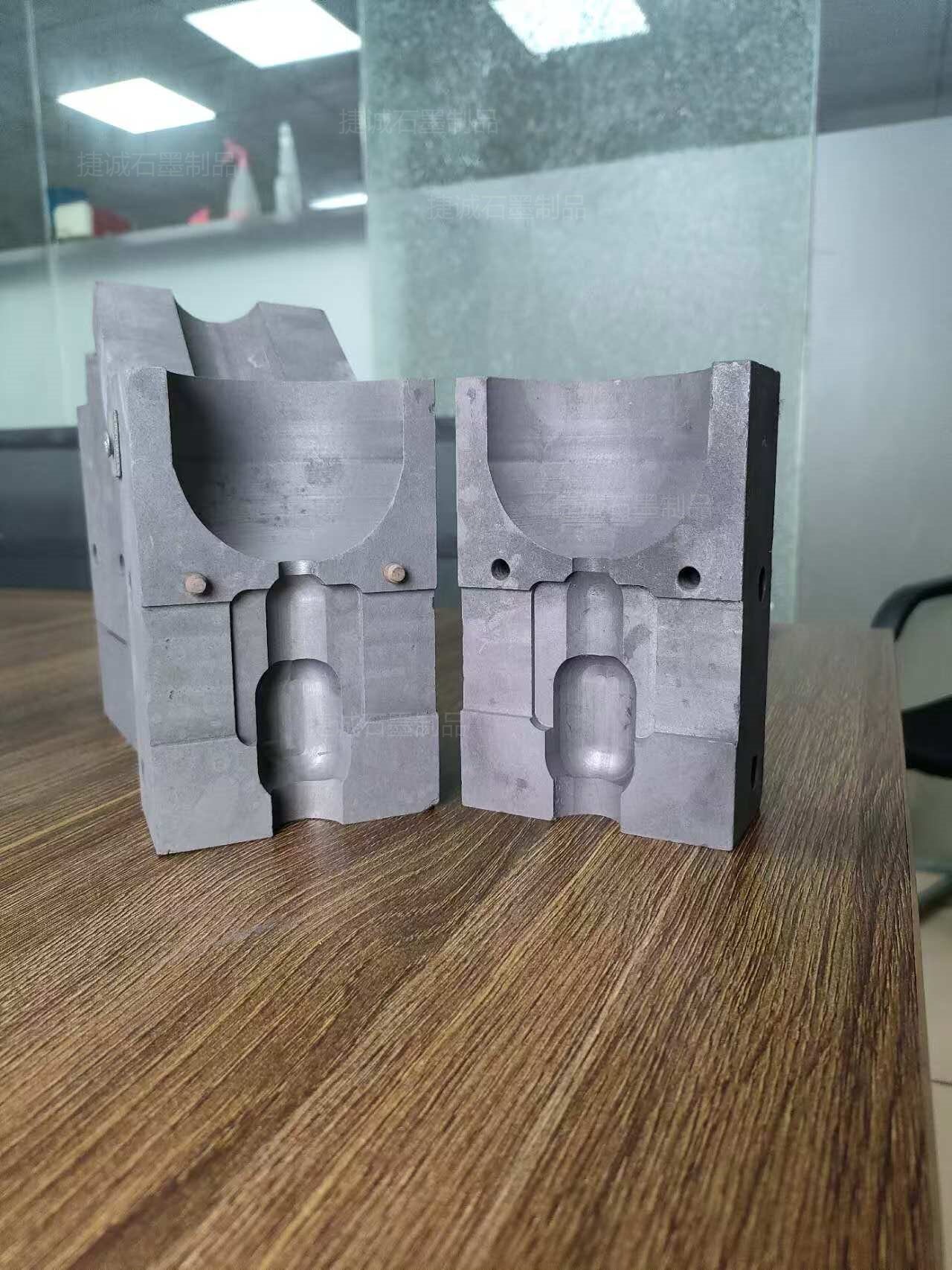 石墨制品，石墨制品加工，精密石墨件，石墨件，石墨件加工，精密石墨件生產(chǎn)廠(chǎng)家，石墨制品生產(chǎn)廠(chǎng)家，石墨制品加工廠(chǎng)